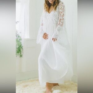 Vintage Women's embroidered dress size medium